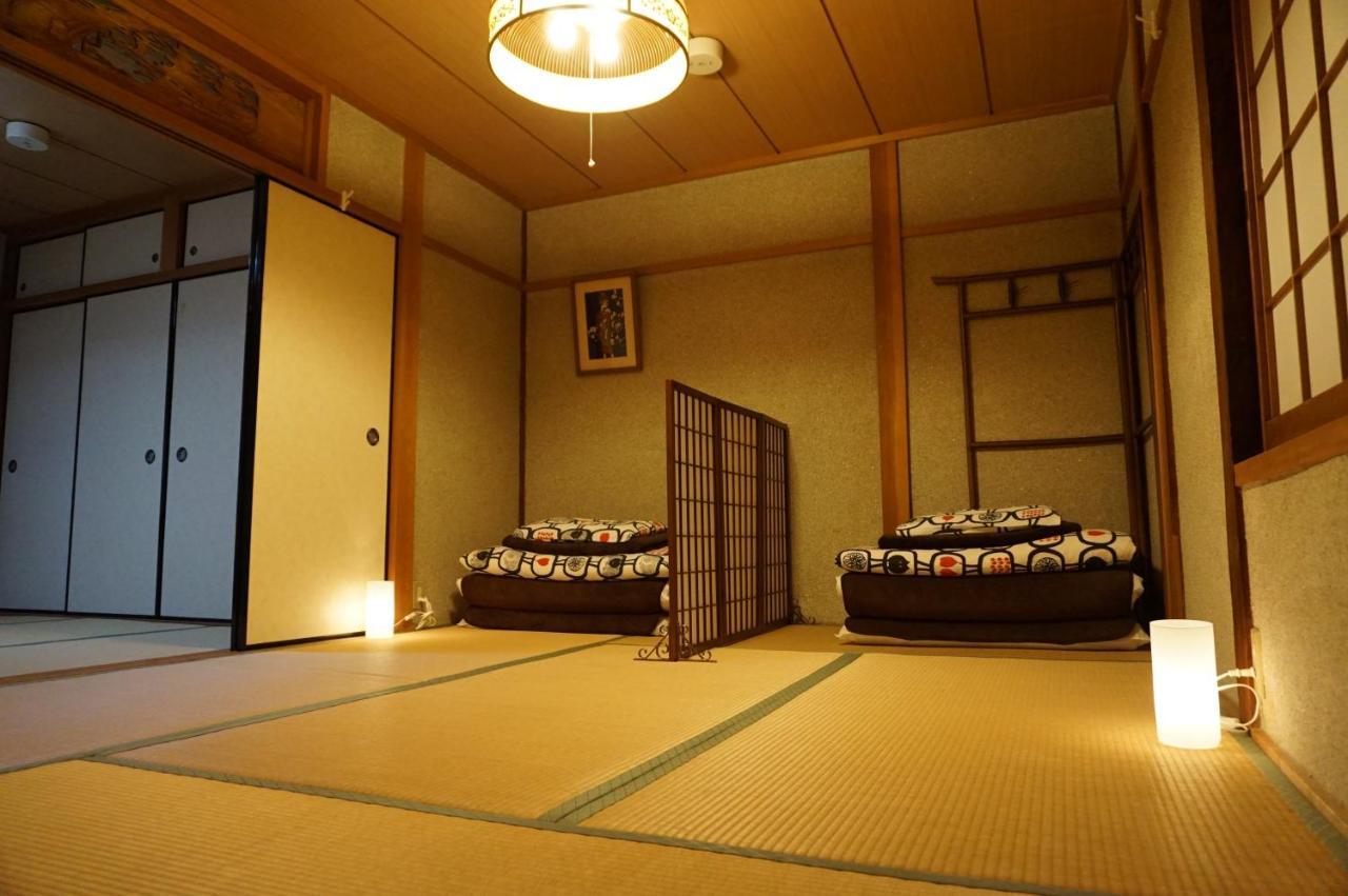 Guesthouse Ten-Roku - Female Only Osaka Eksteriør billede