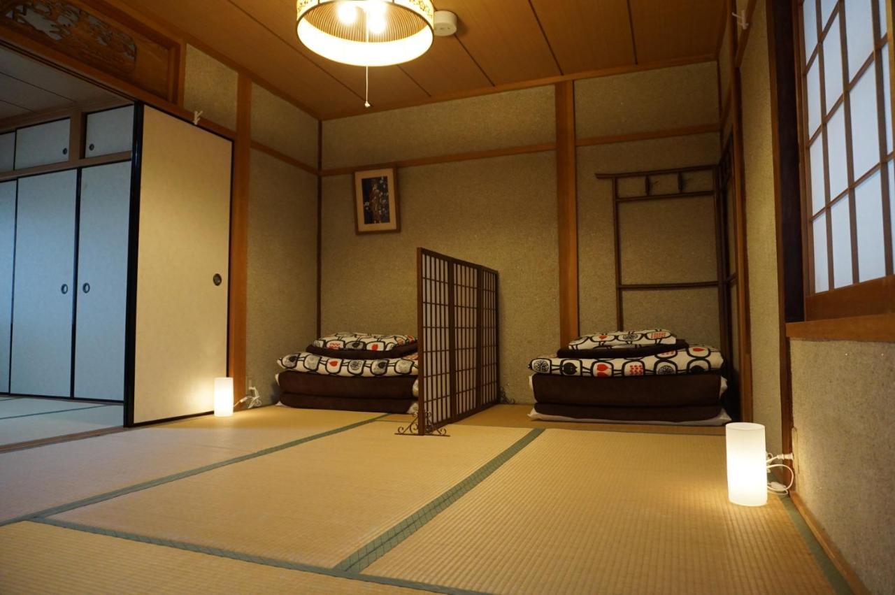 Guesthouse Ten-Roku - Female Only Osaka Eksteriør billede