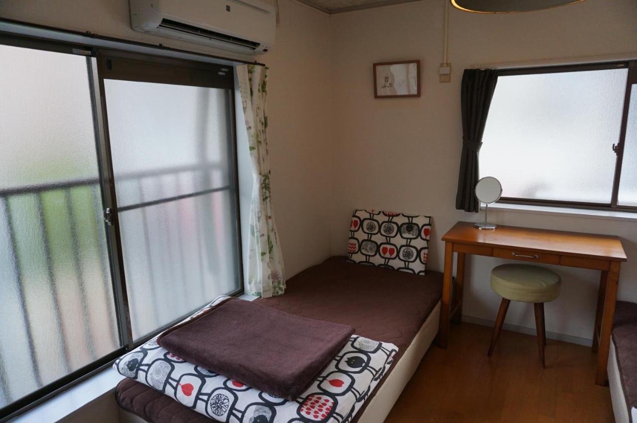 Guesthouse Ten-Roku - Female Only Osaka Eksteriør billede
